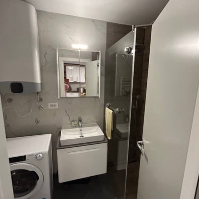 Rent of a modern 2-room apartment, 44 m², city center, Belgrade, Serbia